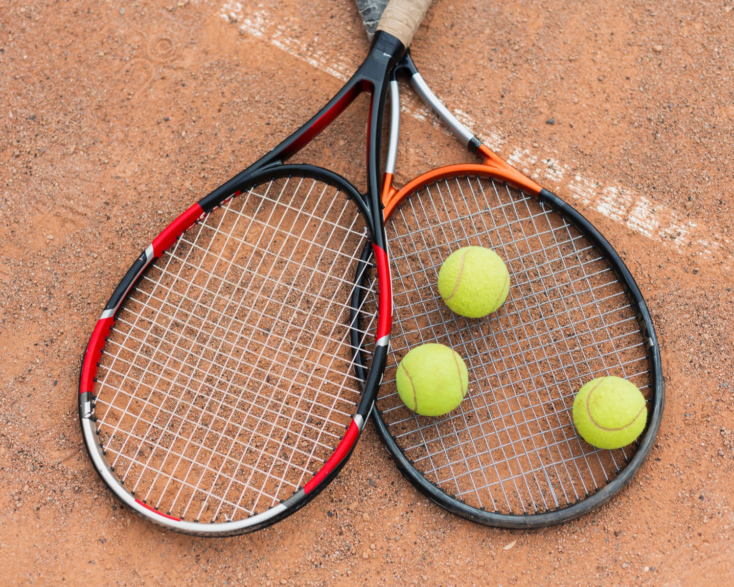 TENNIS